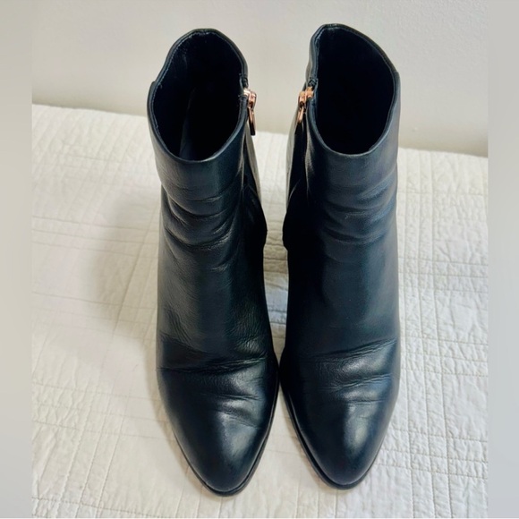 Alexander Wang GABI Black Leather Ankle Boots - Picture 4 of 9